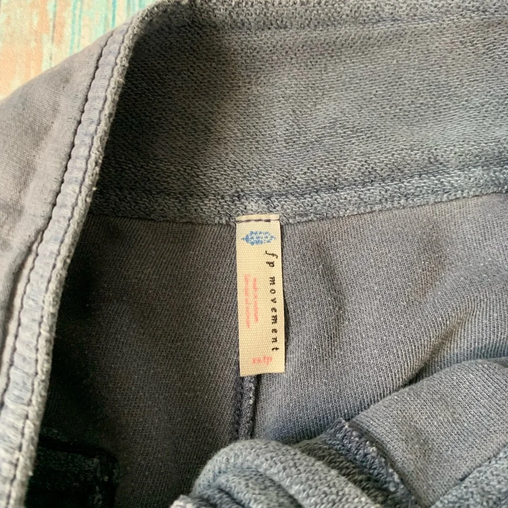 Free people movement womens seat pants - Picture 9 of 12